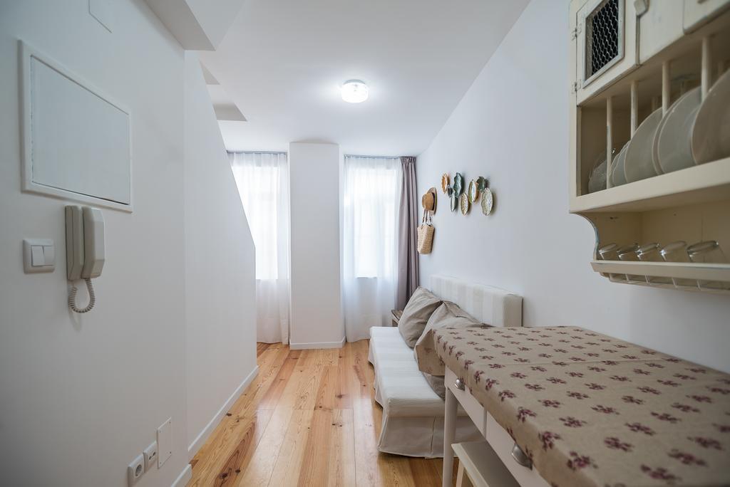 Апартаменты Little Duplex In Alfama Лиссабон Экстерьер фото