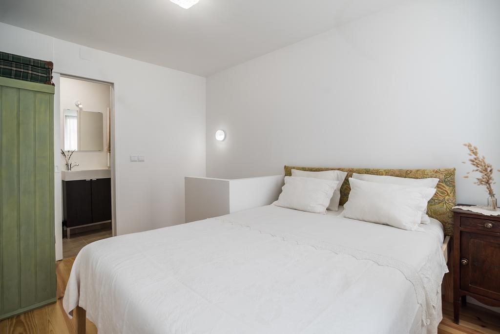 Апартаменты Little Duplex In Alfama Лиссабон Экстерьер фото